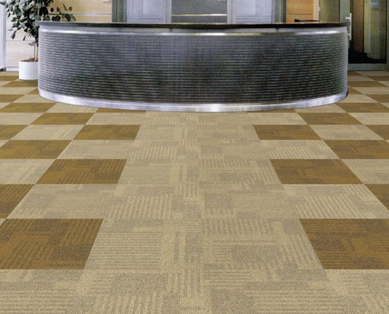 腳下的云層，地毯的美妙體驗